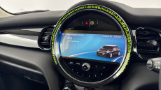 MINI Hatchback 1.5 Cooper Classic Premium 5dr Petrol Hatchback